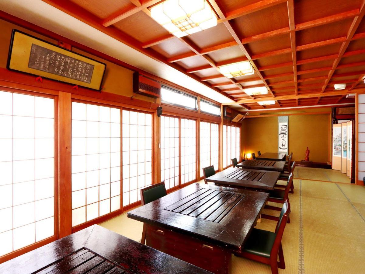 富山県 よしのや旅館 Nanto Exterior photo